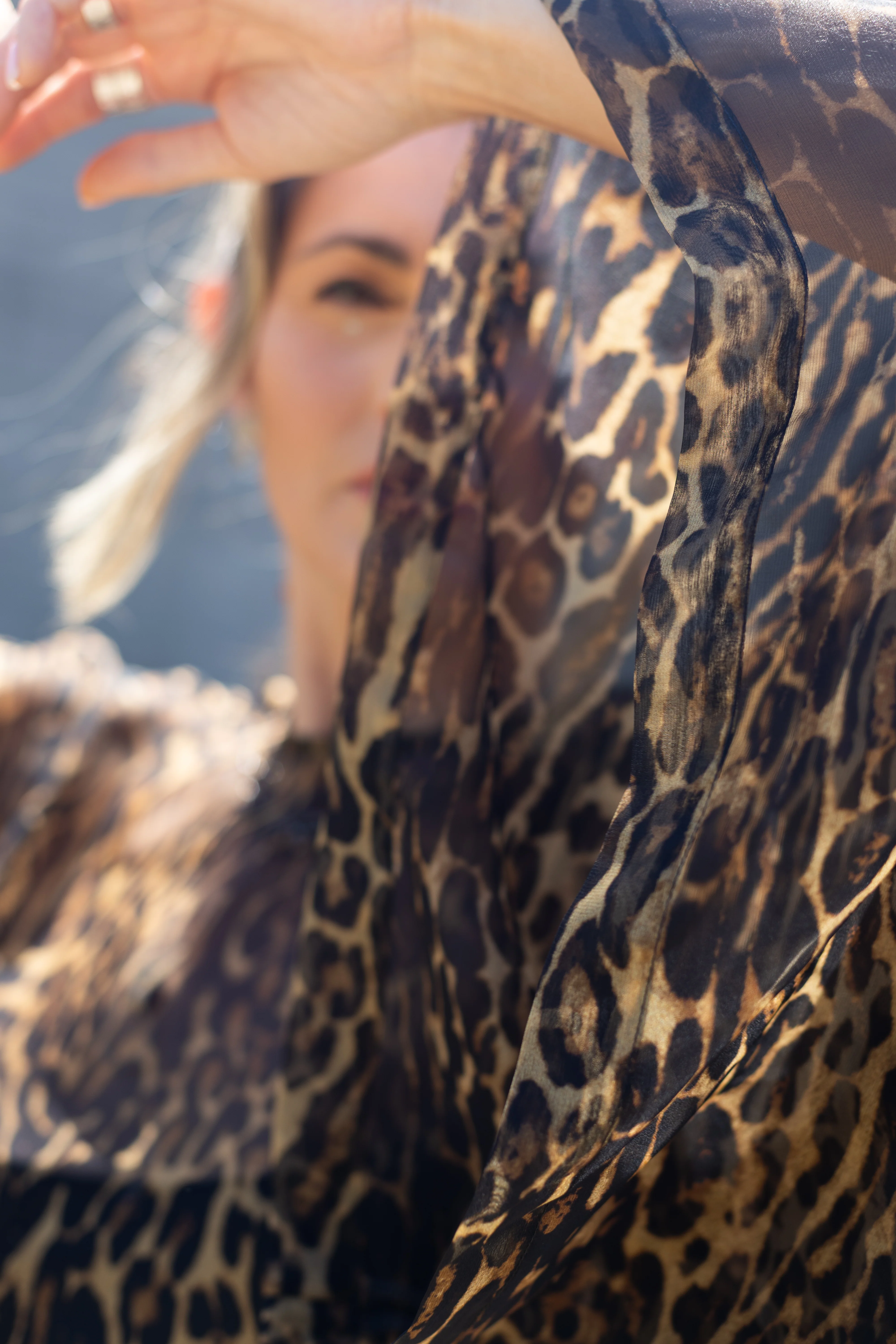 Bluzka Sho Wild - Image 2
