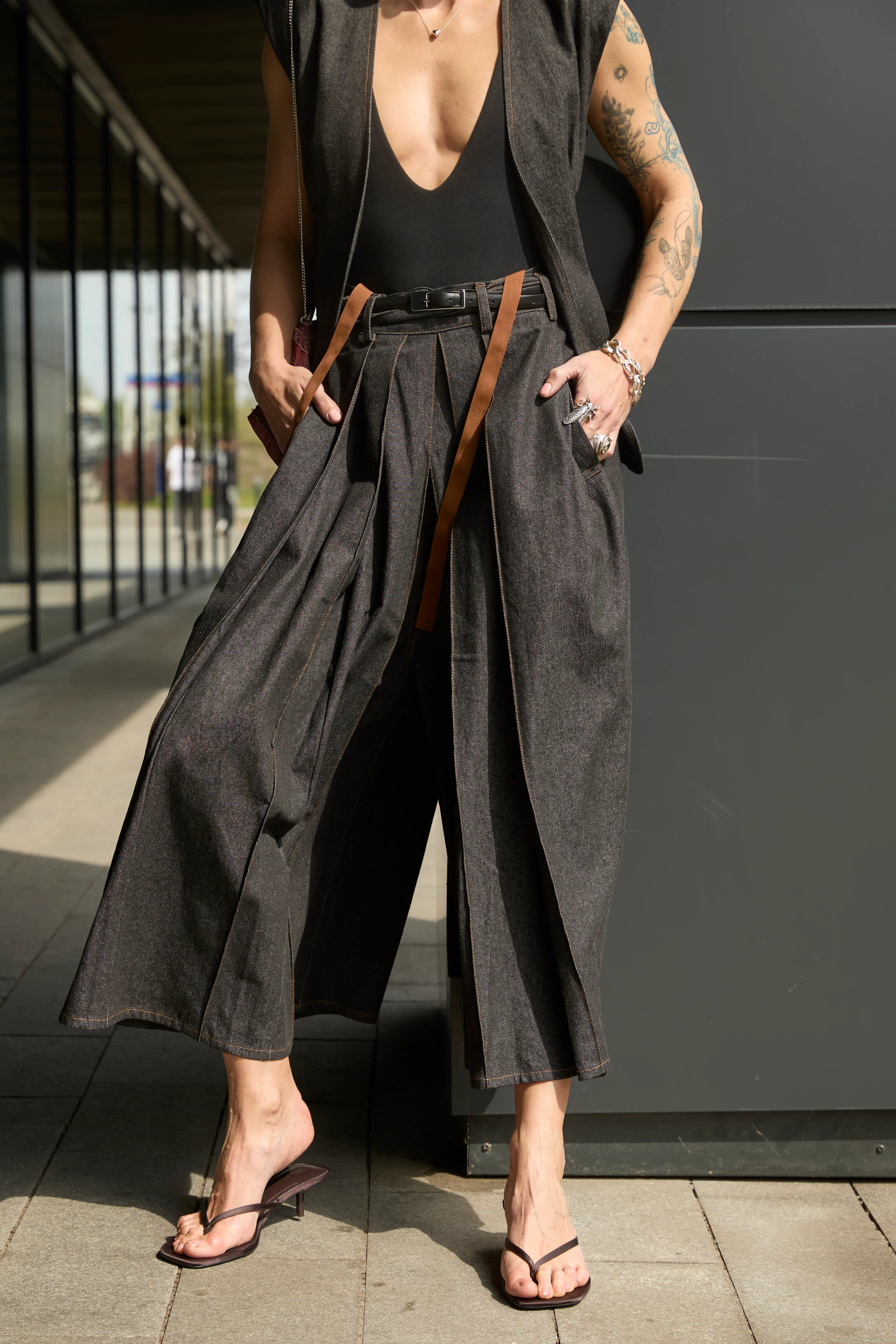 Hakama Jeans Soft Black - Image 4