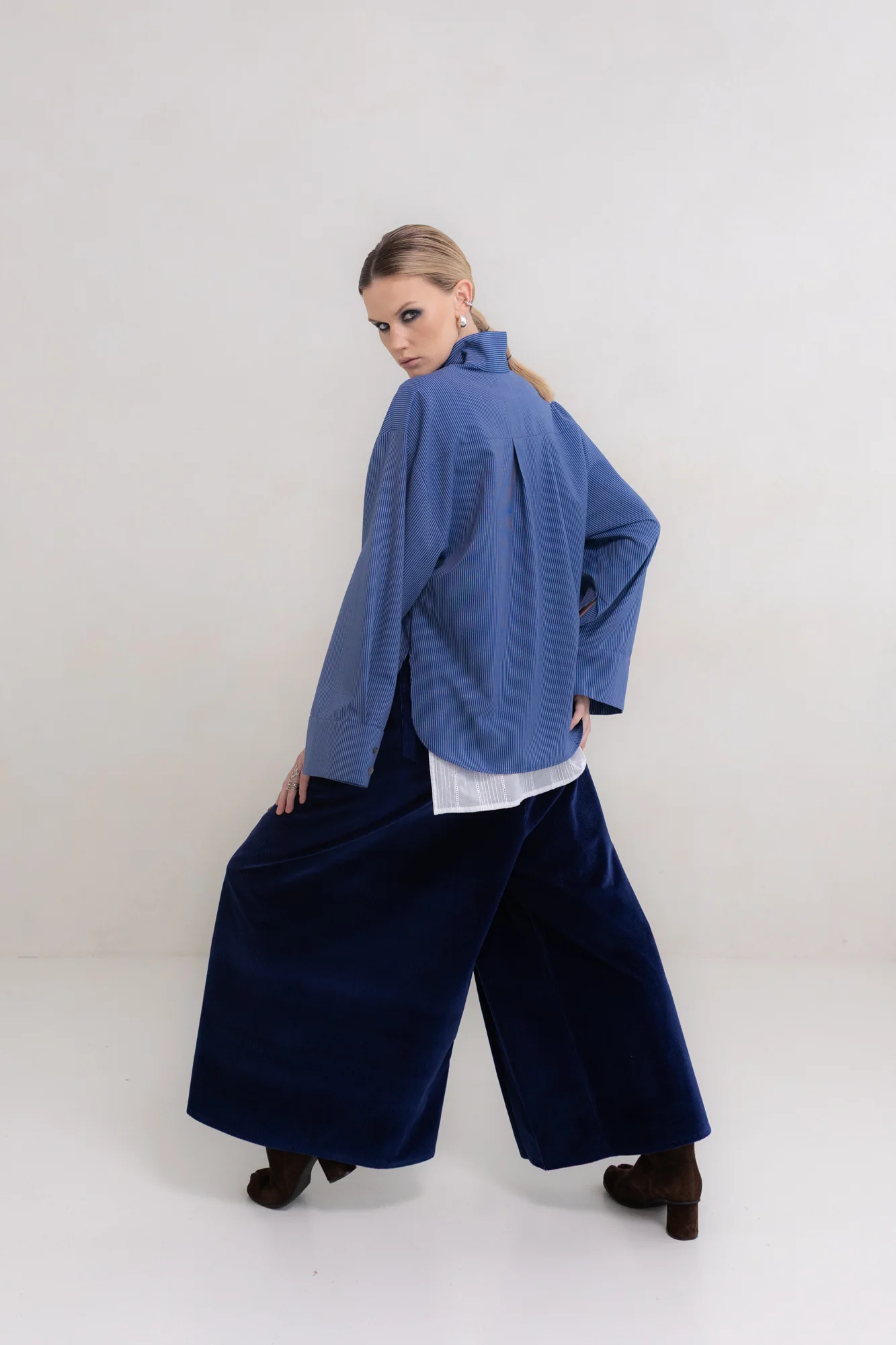 Hakama Long Royal Blue - Image 6