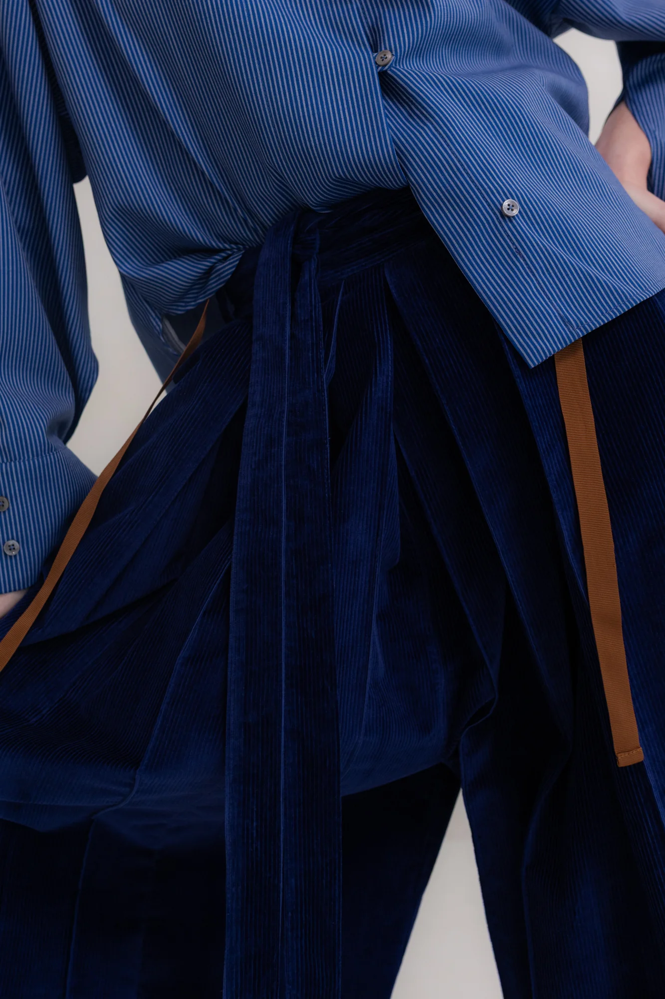 Hakama Long Royal Blue - Image 7