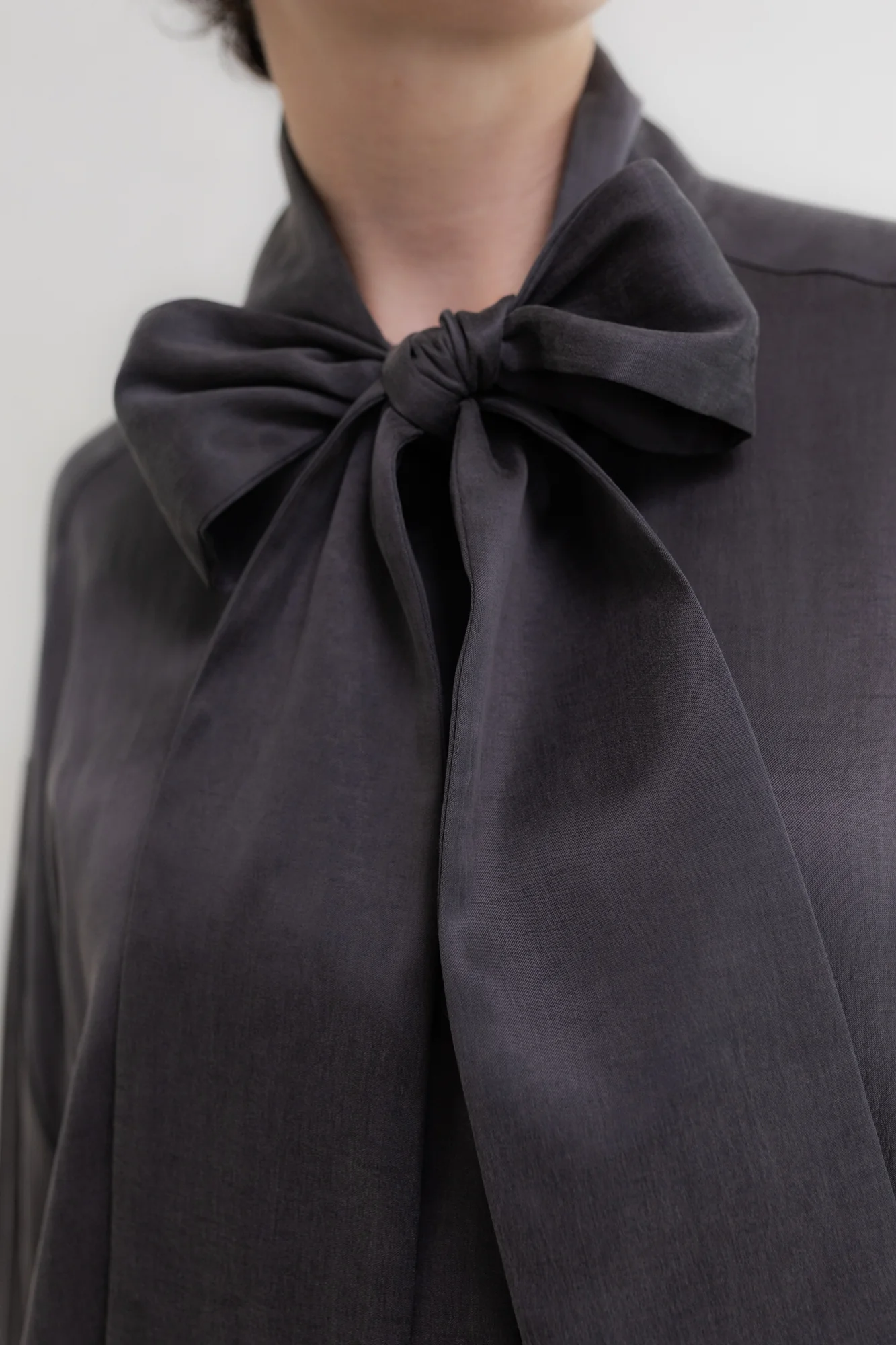 Koszula Eri Fusion Scarf Gunmetal Cupro - Image 8