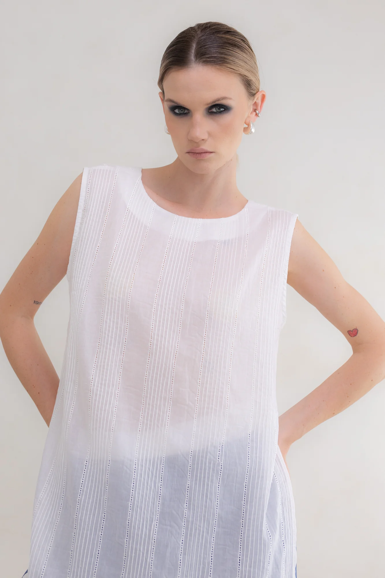 Top Simple White - Image 5