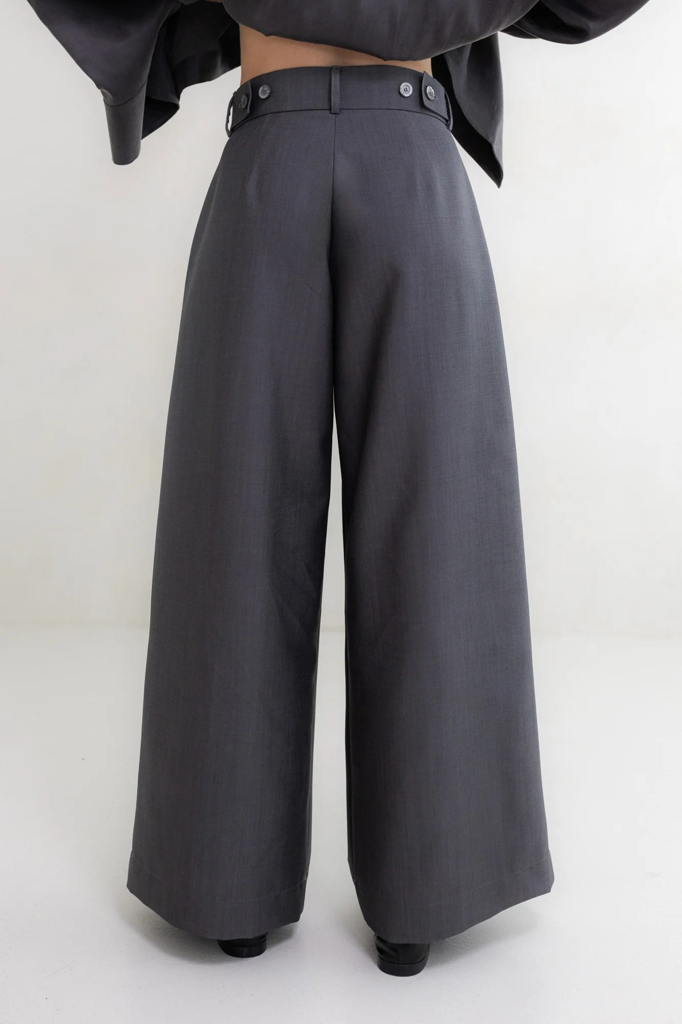 Spodnie Nara Gunmetal - Image 5