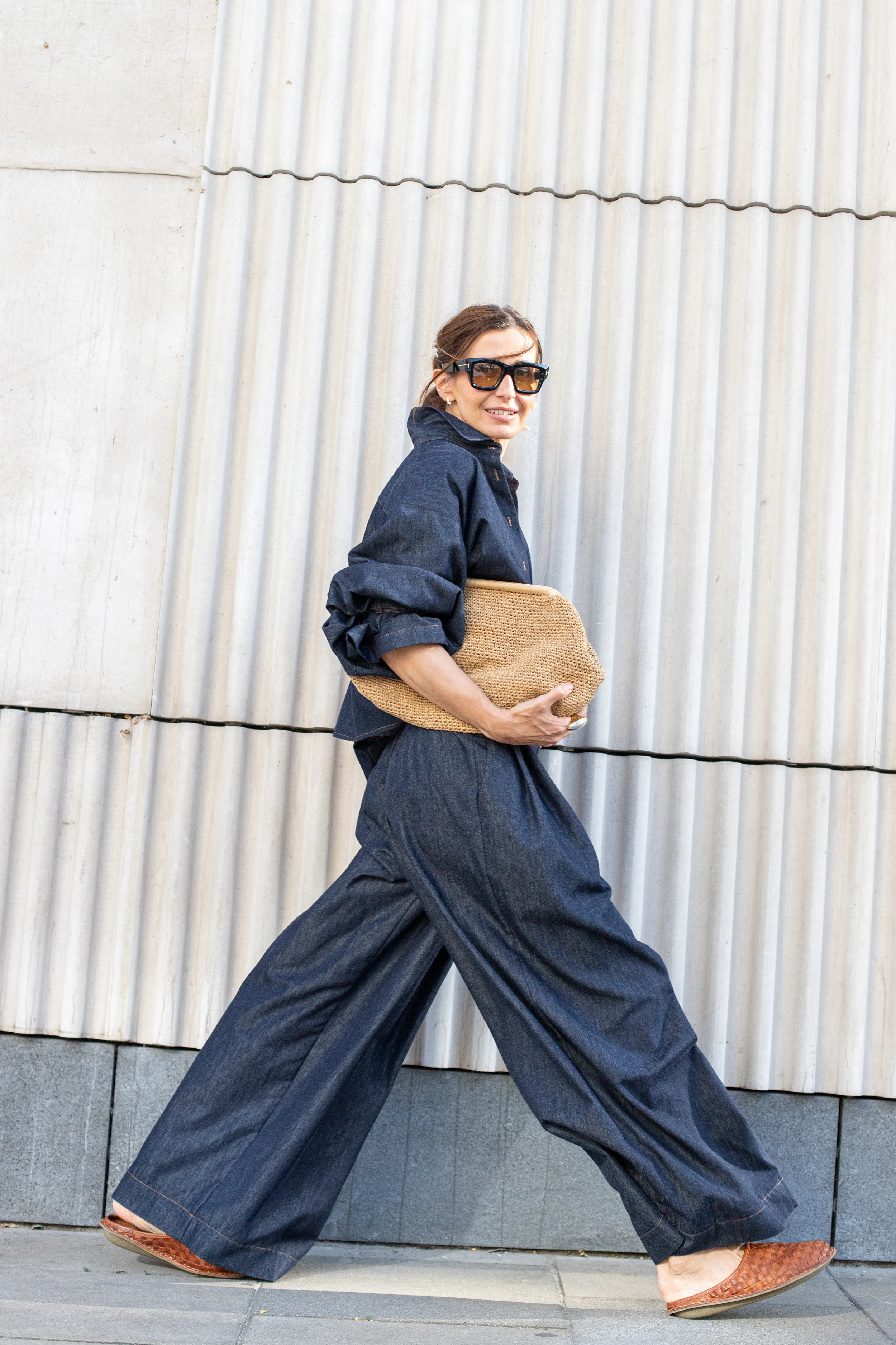 Spodnie Palazzo Denim Lite - Image 4