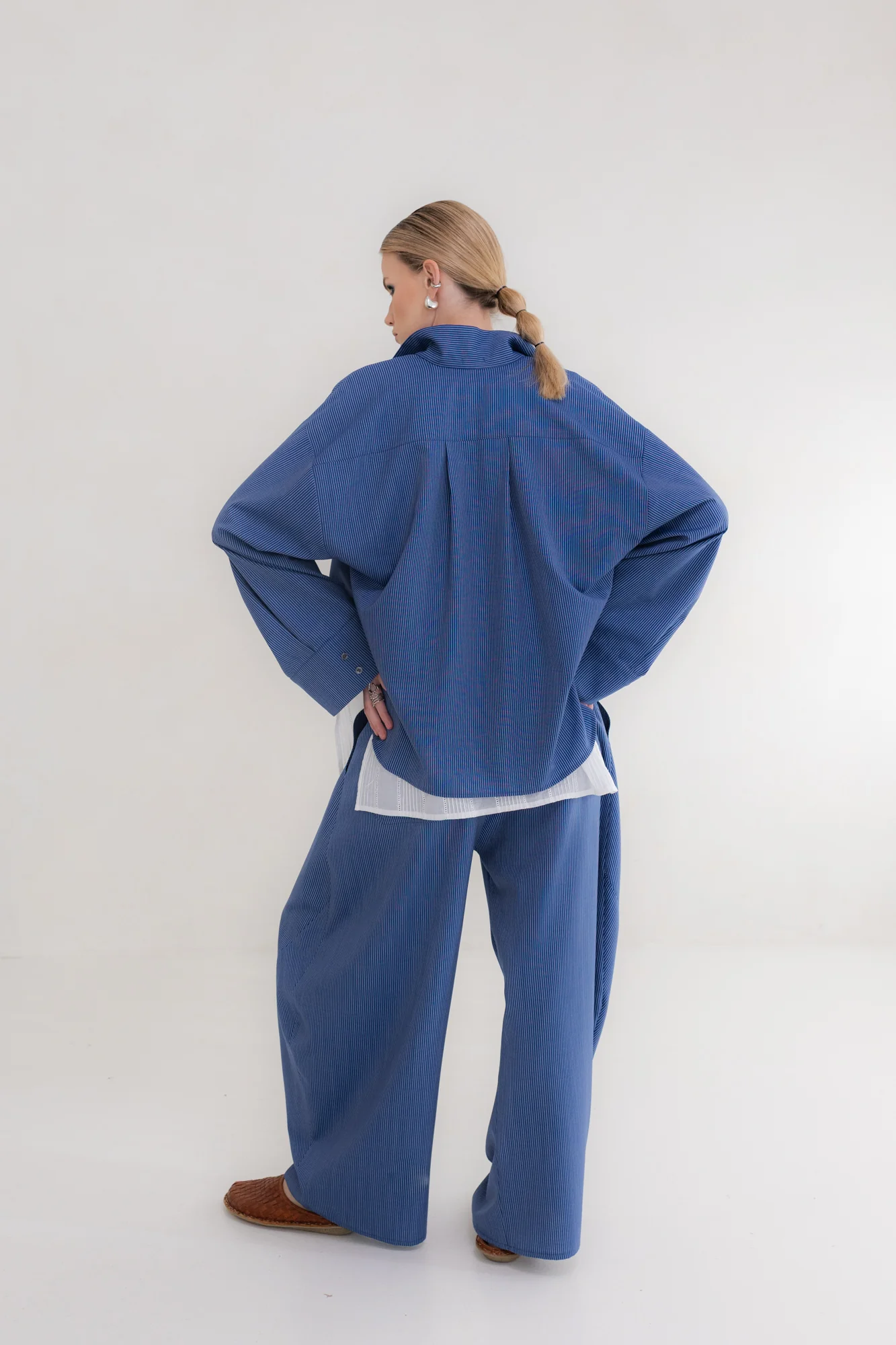 Spodnie Sojo Pinstripe Blue - Image 4